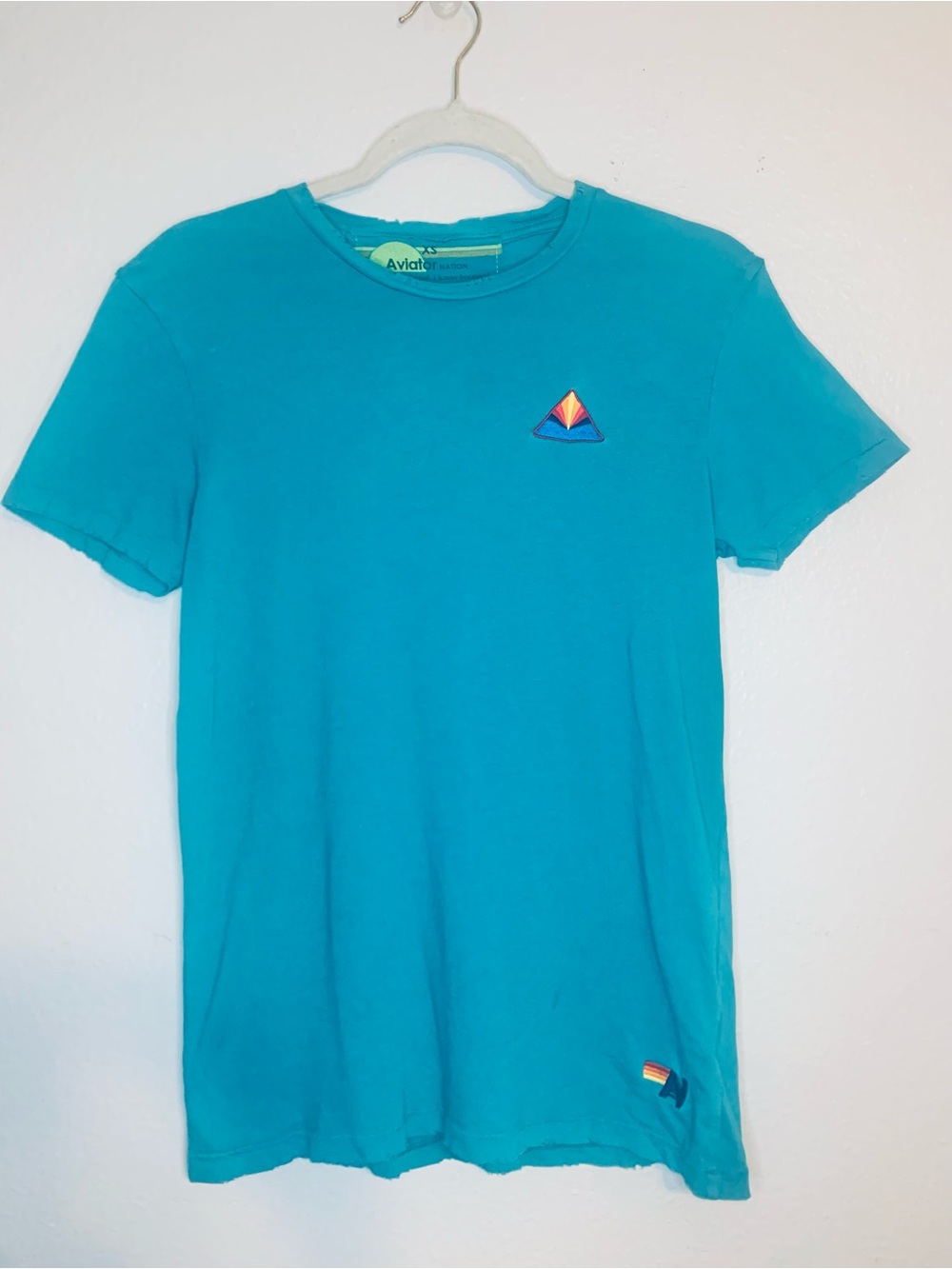 Aviator Nation Women’s Jade Boyfriend Tee Unique Rainbow Triangle Logo. Size XS